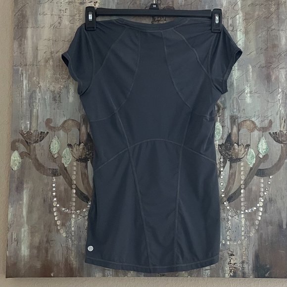 Zella - Picture 5 of 6